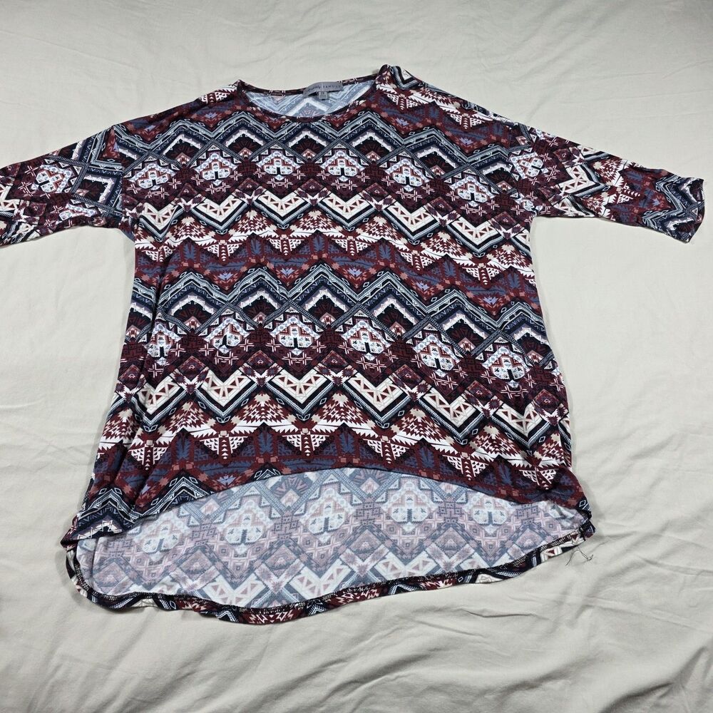 Absolutely Famous Womens Plus Size 2X 3/4 Sleeve Tunic Shirt Rayon Aztec Chevron